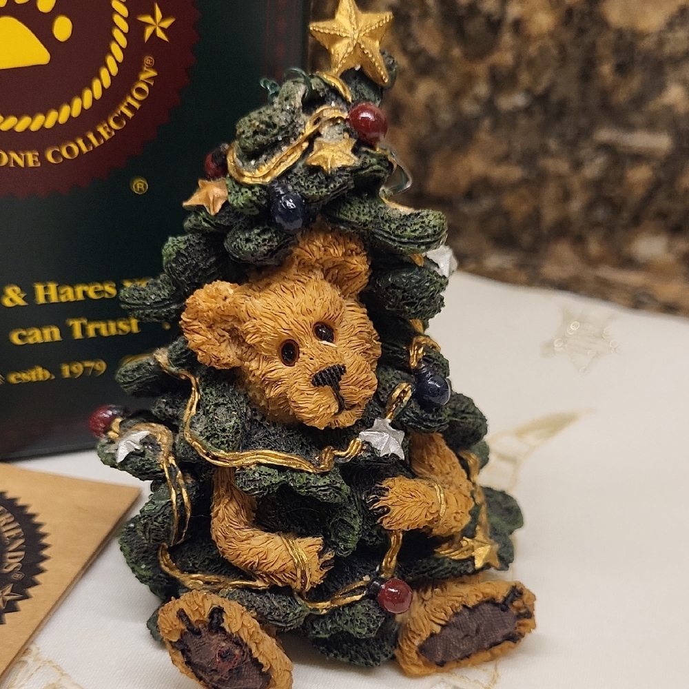 Boyd's Bear "Frasier" Style # 83007 Christmas Ornament